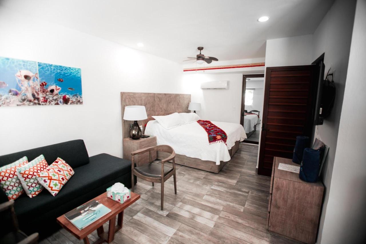 Hotel Paradise Suites Isla Mujeres Exterior photo